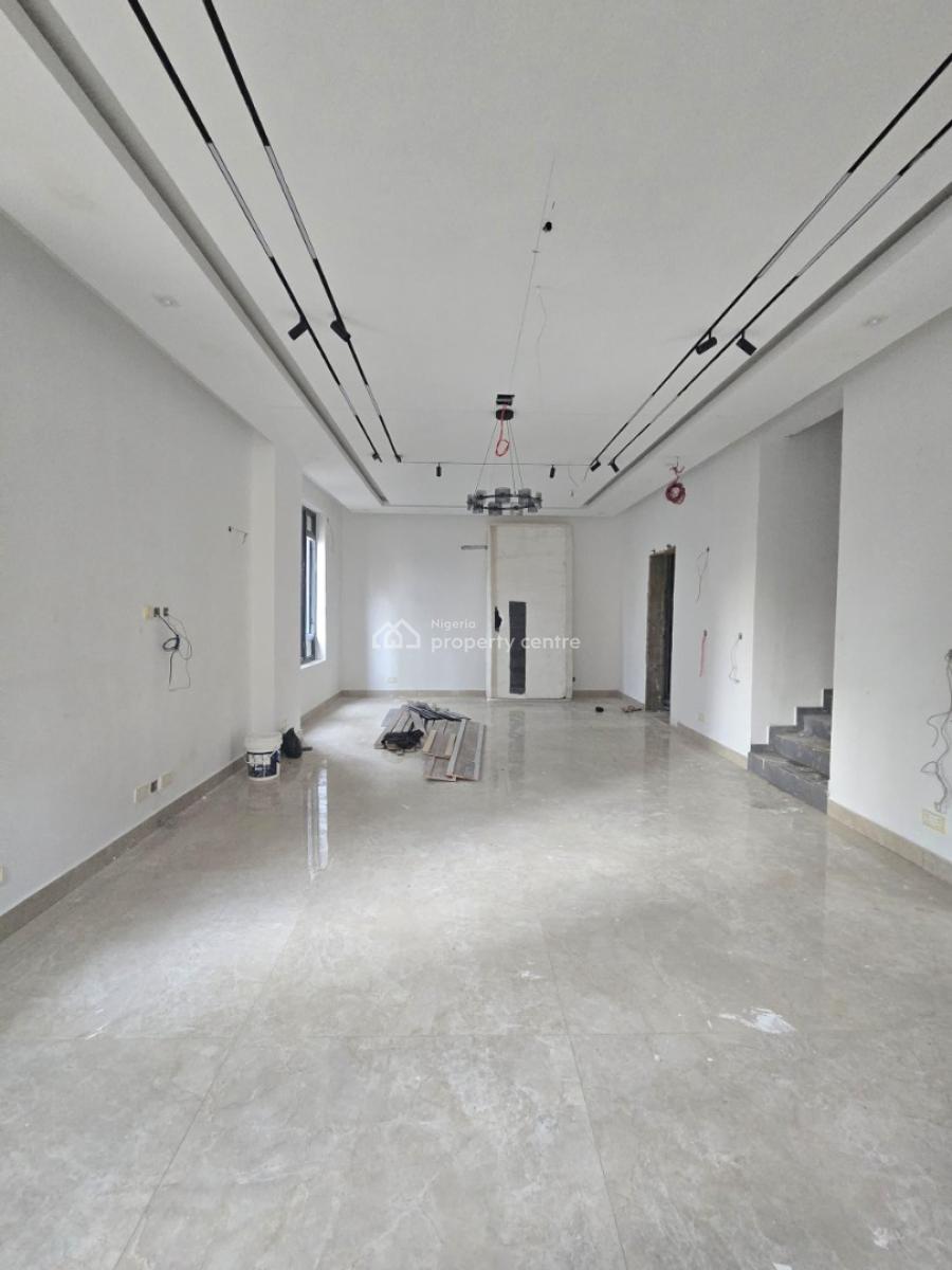 Enormous 5 Bedroom Duplex with a Bq and Its a Corner Piece, Lekki Phase 1, Lekki, Lagos, Detached Duplex for Sale