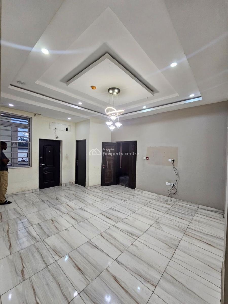 Lovely Built 3 Bedroom Apartments, Adeniyi Jones, Ikeja, Lagos, Flat / Apartment for Sale