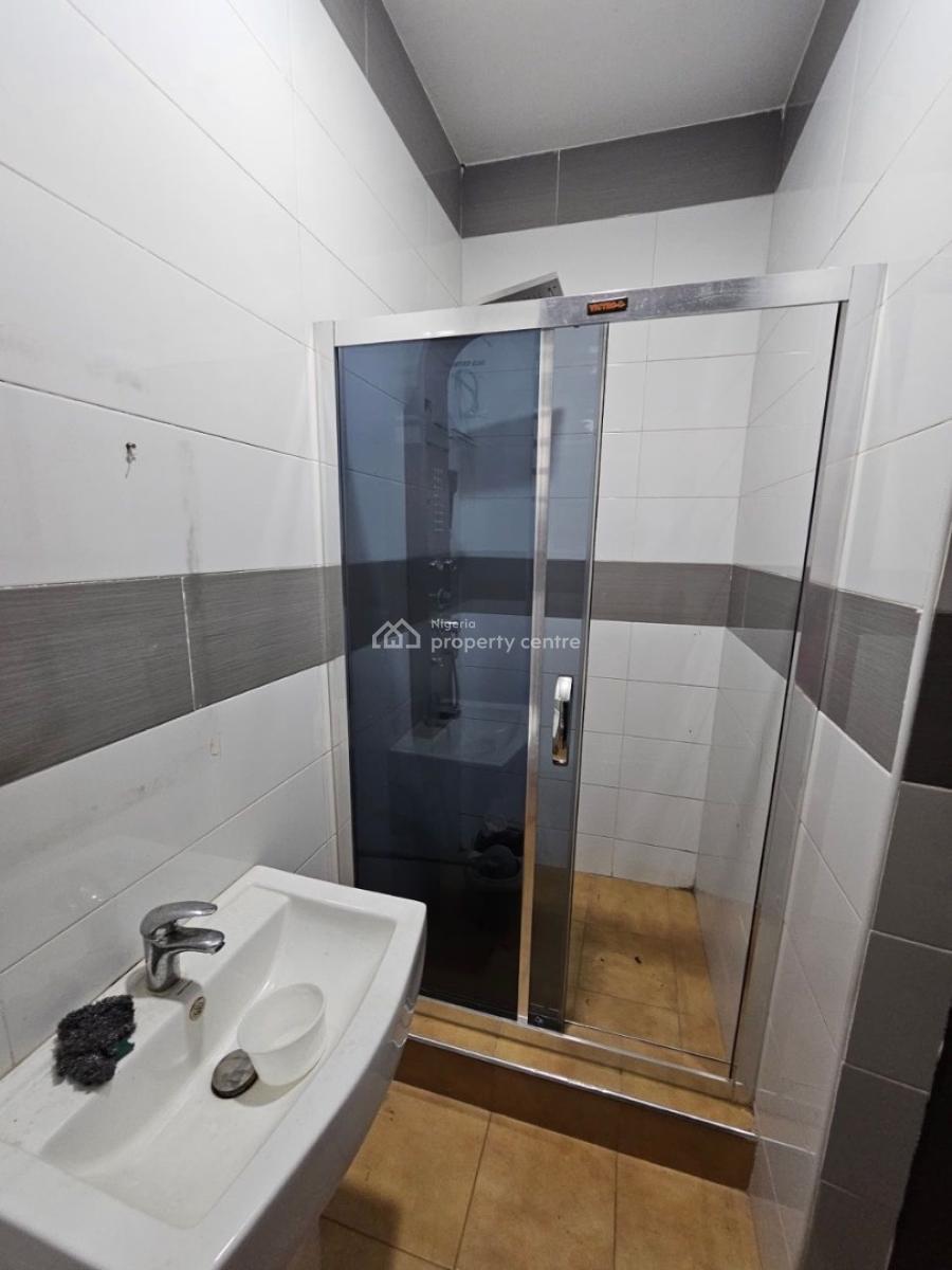 Lovely Built 3 Bedroom Apartments, Adeniyi Jones, Ikeja, Lagos, Flat / Apartment for Sale