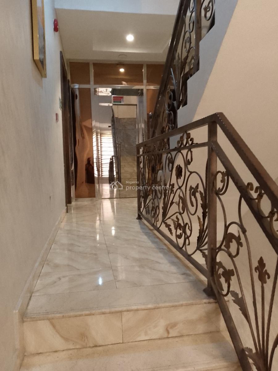 Serviced 3 Bedroom Apartment, Off Isaac John Street, Ikeja Gra, Ikeja, Lagos, Flat / Apartment Short Let