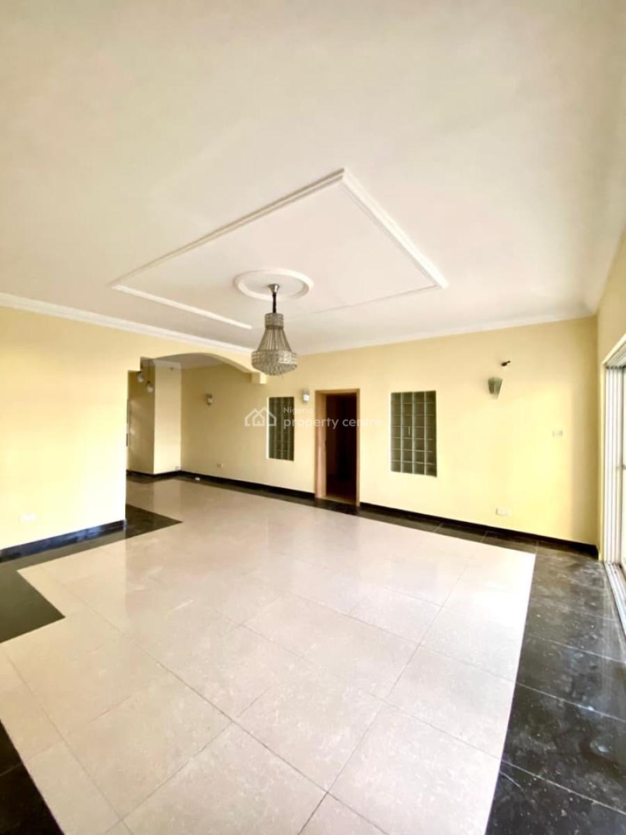 Spacious 3 Bedroom Apartment, Chevron Drive, Lekki, Lagos, Flat / Apartment for Rent