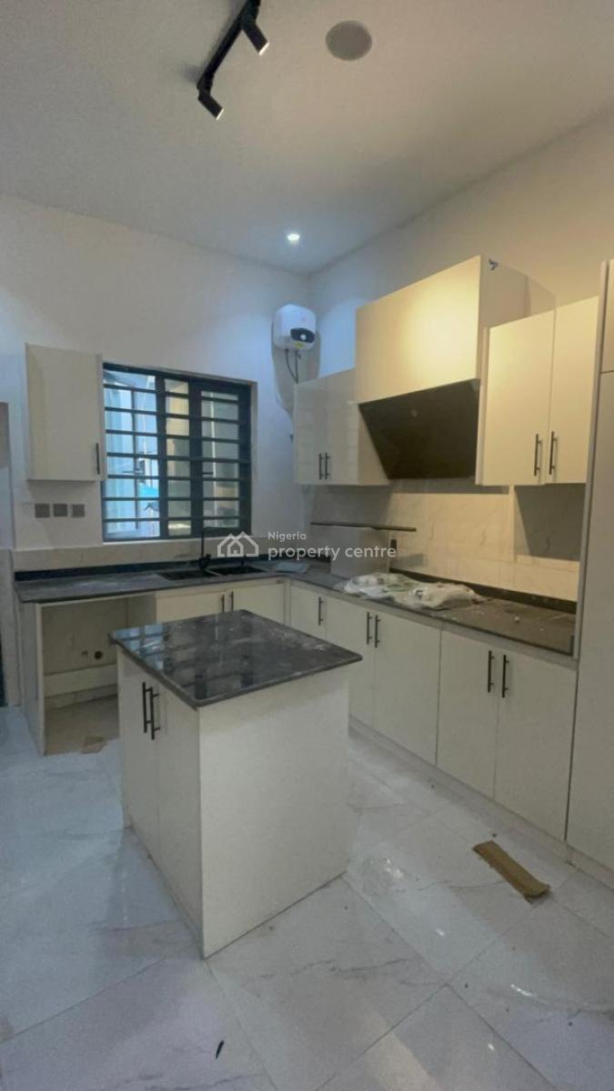 3 Bedroom Apartment, Close to Lbs, Sangotedo, Ajah, Lagos, Terraced Duplex for Rent