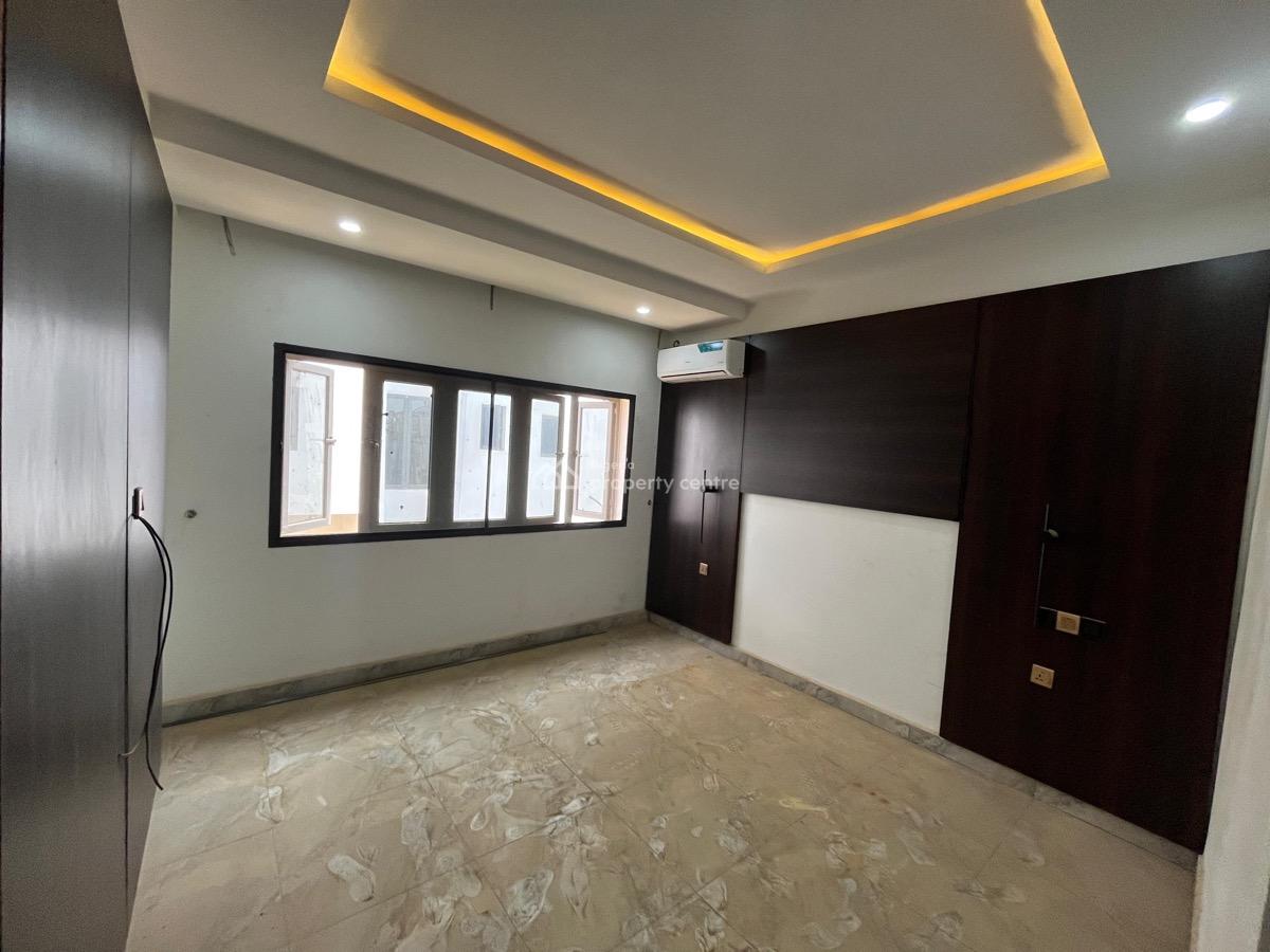 Luxurious 5 Bedrooms Spacious Detached Duplex,bq,inside a Gated Estate, Guzape District, Abuja, Detached Duplex for Sale