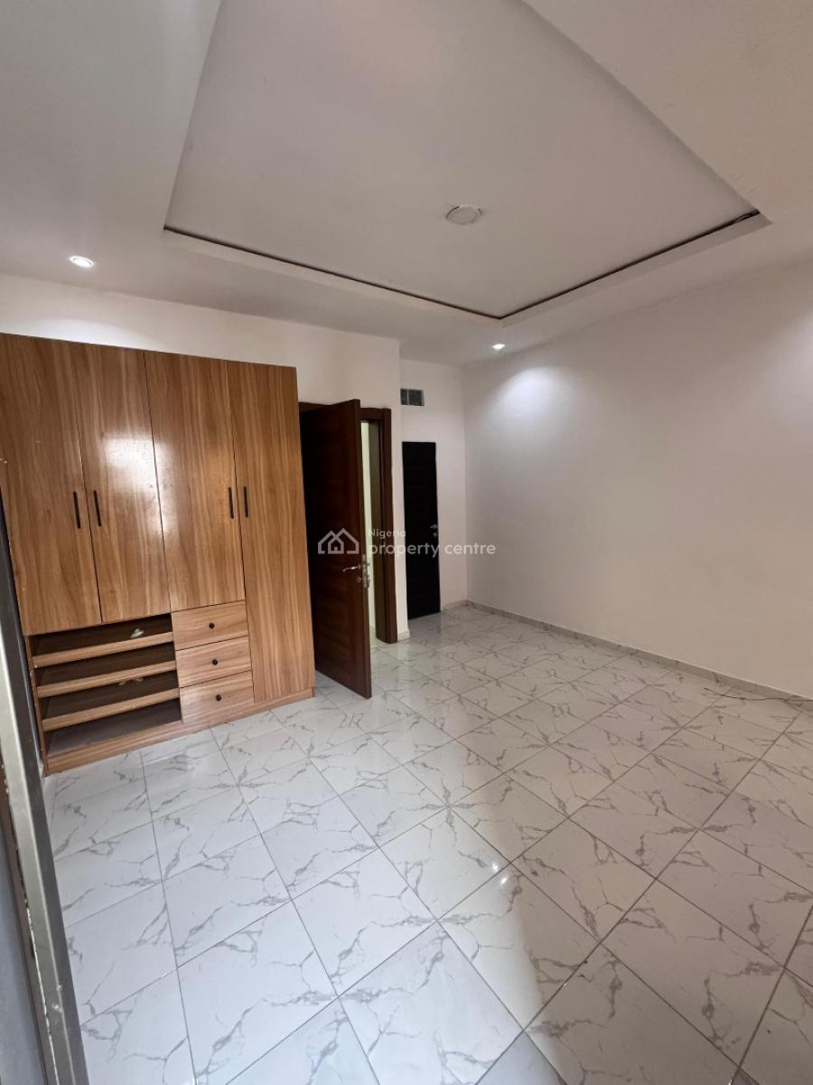 2 Bedroom Terrace Duplex with Extra Room, Ikota, Lekki, Lagos, Terraced Duplex for Rent