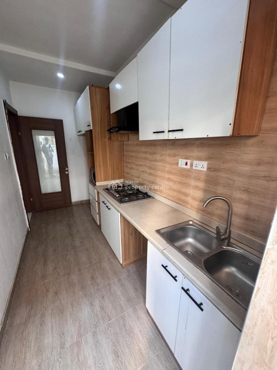 2 Bedroom Terrace Duplex with Extra Room, Ikota, Lekki, Lagos, Terraced Duplex for Rent