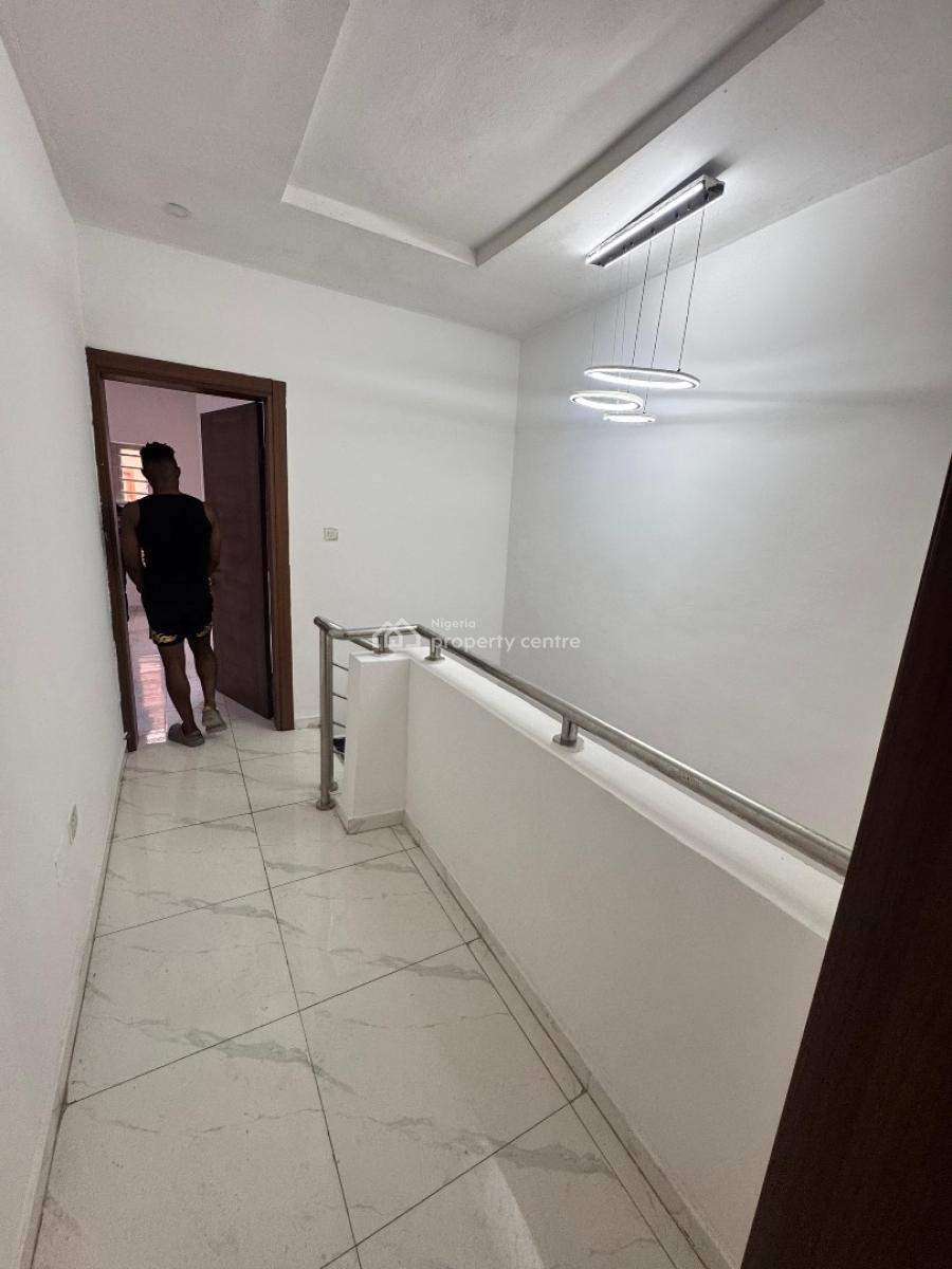2 Bedroom Terrace Duplex with Extra Room, Ikota, Lekki, Lagos, Terraced Duplex for Rent