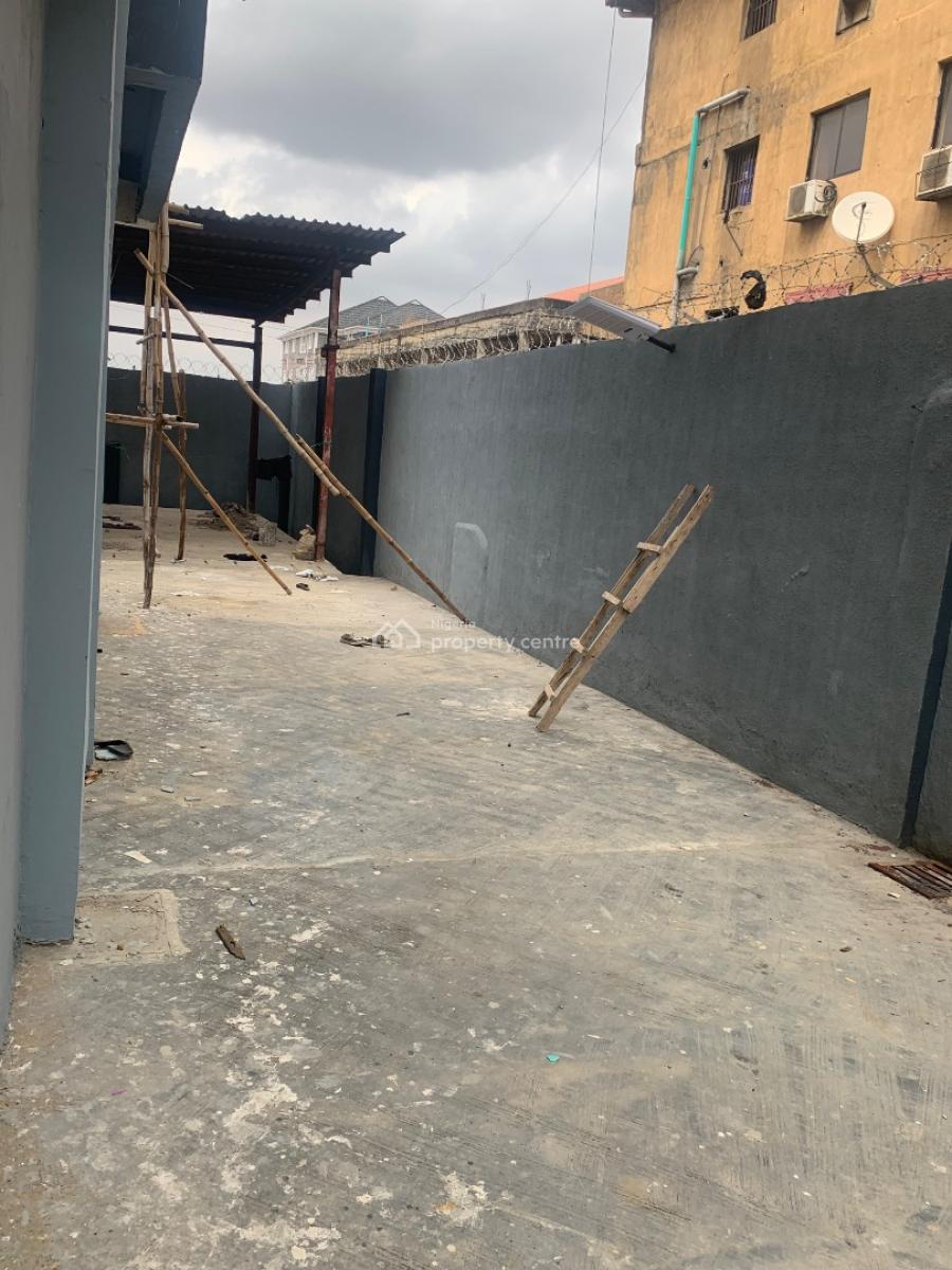 Newly Built and Spacious 900sqm Warehouse, Ilupeju, Lagos, Warehouse for Rent