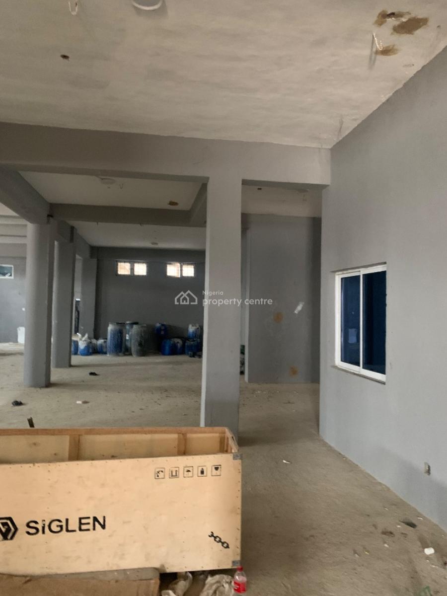 Newly Built and Spacious 900sqm Warehouse, Ilupeju, Lagos, Warehouse for Rent