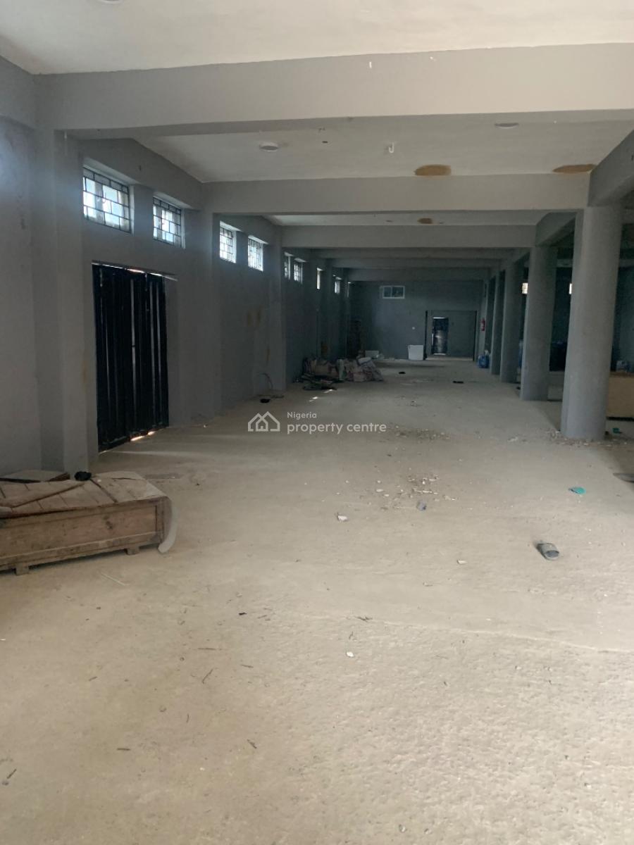 Newly Built and Spacious 900sqm Warehouse, Ilupeju, Lagos, Warehouse for Rent