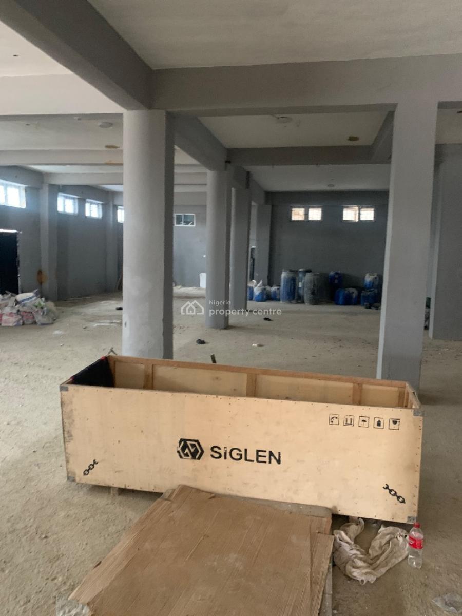 Newly Built and Spacious 900sqm Warehouse, Ilupeju, Lagos, Warehouse for Rent