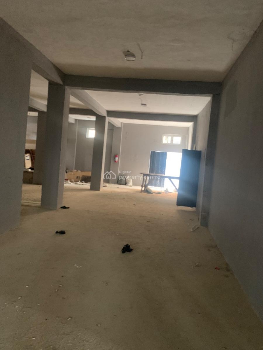 Newly Built and Spacious 900sqm Warehouse, Ilupeju, Lagos, Warehouse for Rent