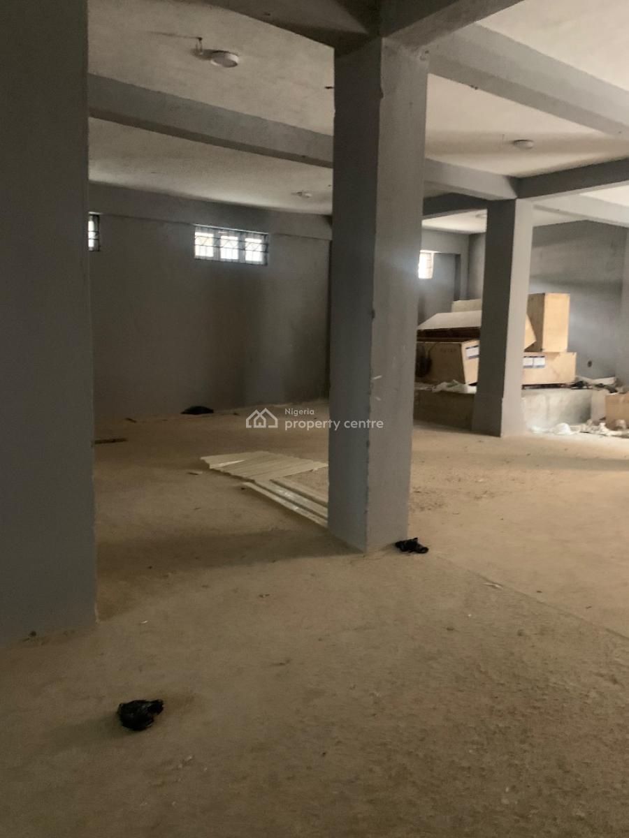 Newly Built and Spacious 900sqm Warehouse, Ilupeju, Lagos, Warehouse for Rent