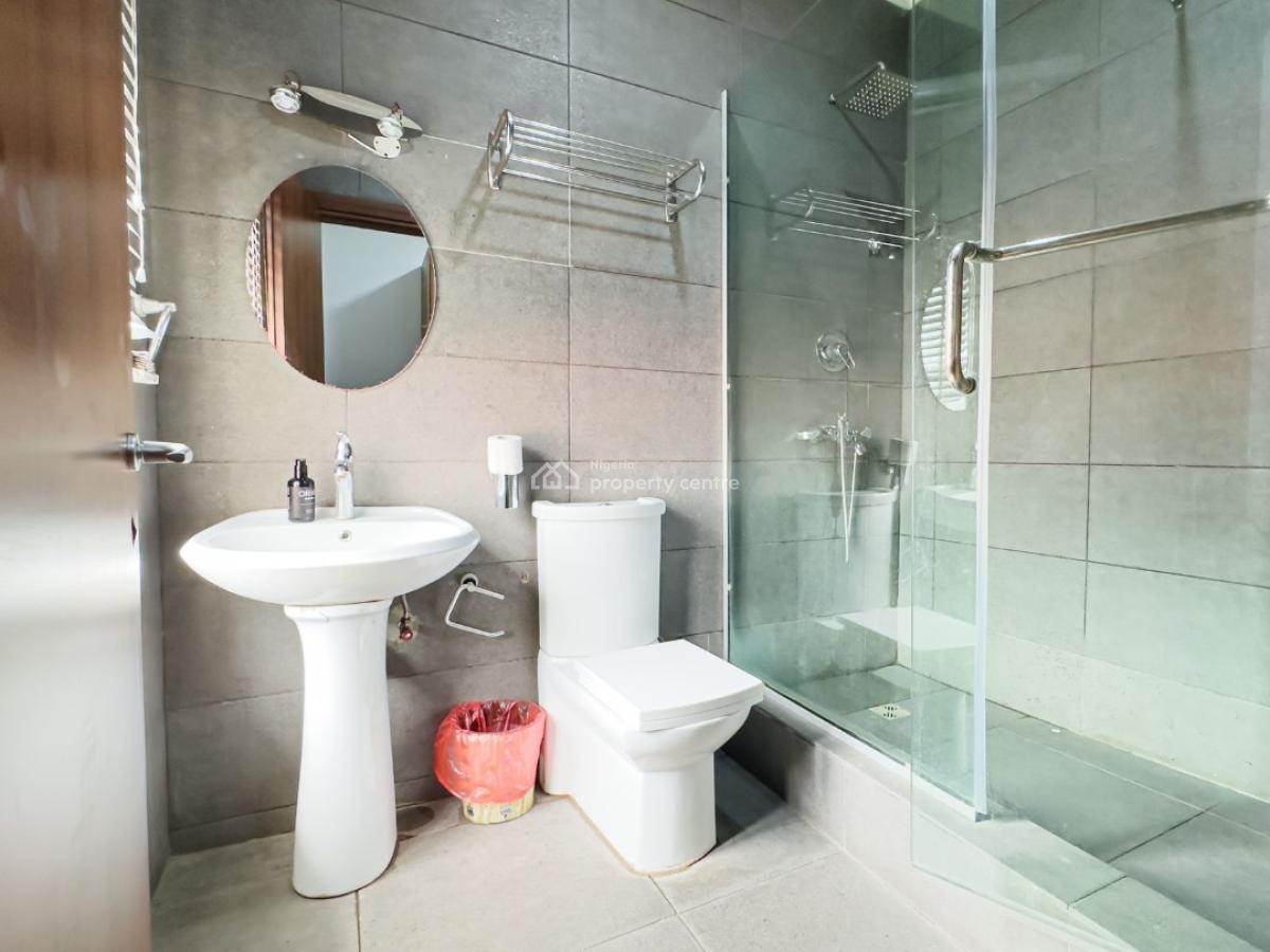 Exquisite 3 Bedroom Apartment (self Compound) with High-end Features, Lekki Phase 1, Lekki, Lagos, Flat / Apartment Short Let