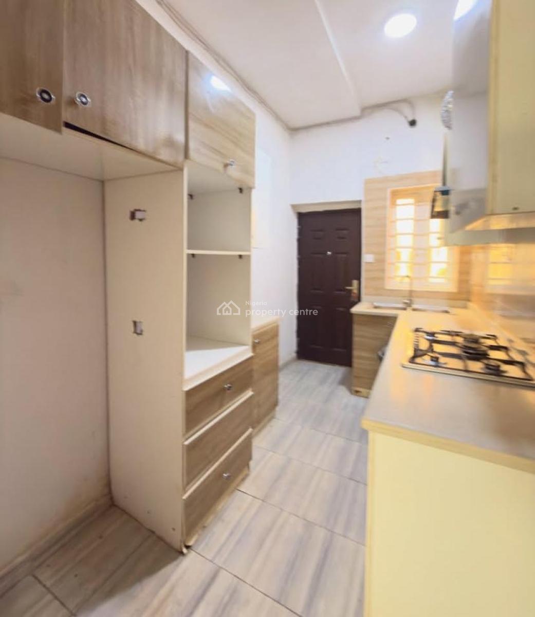 Exquisite 3 Bedroom Terrace Duplex, Ikota, Lekki, Lagos, Terraced Duplex for Rent