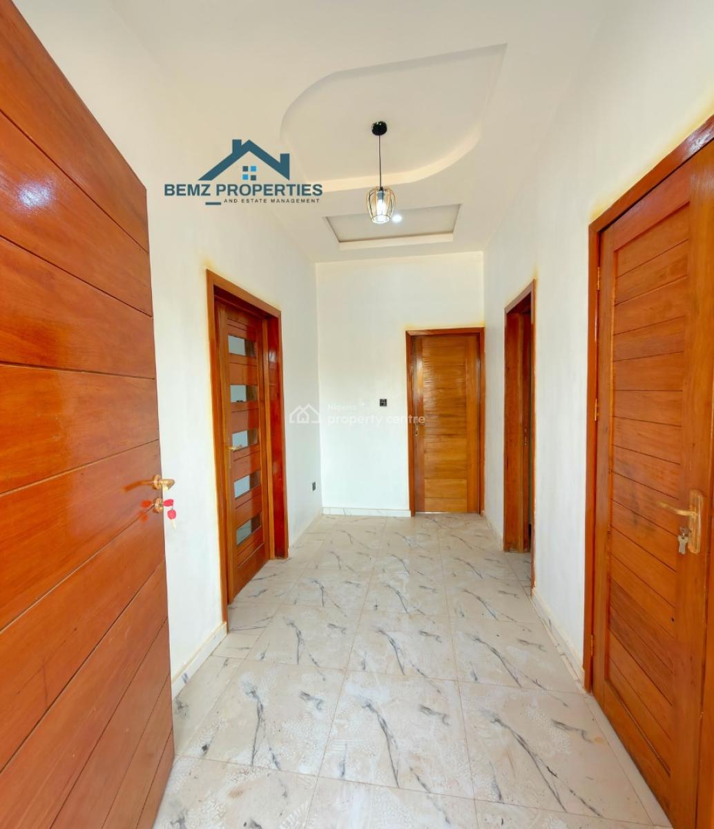 Spacious 4 Bedroom Detached Bungalow in a Serene Neighborhood, New Haven, Enugu, Enugu, Detached Bungalow for Sale