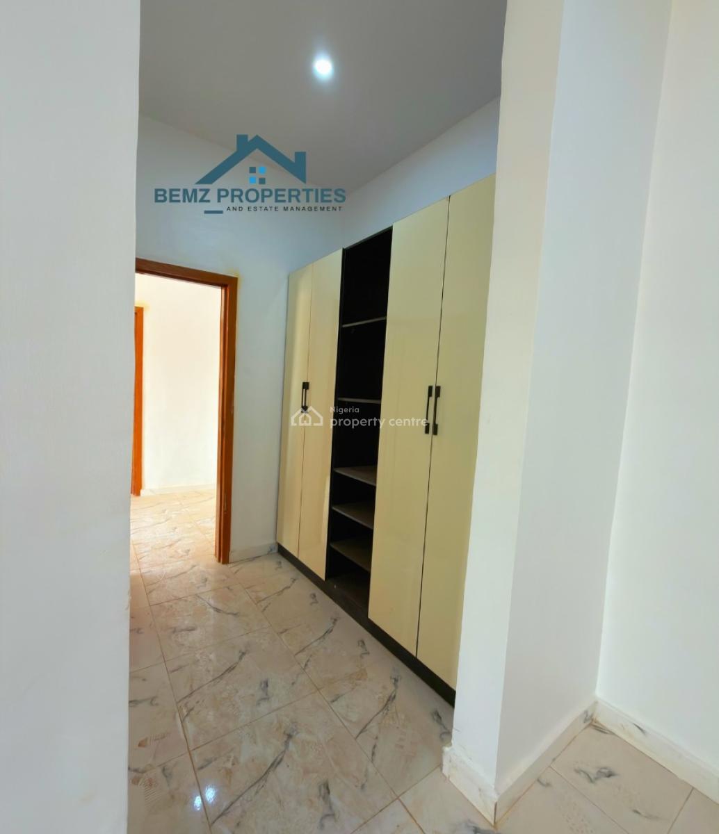 Spacious 4 Bedroom Detached Bungalow in a Serene Neighborhood, New Haven, Enugu, Enugu, Detached Bungalow for Sale