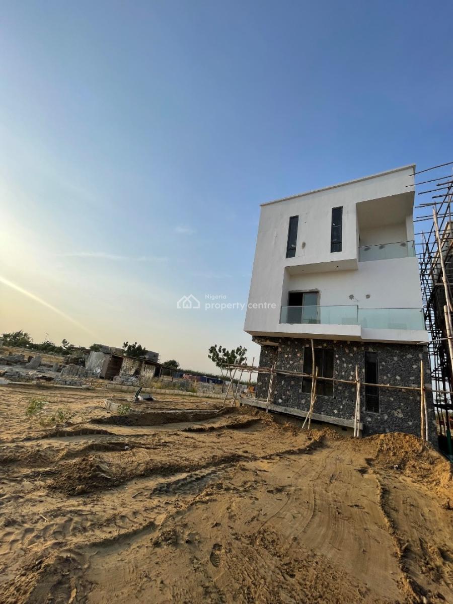 Residential Waterview Luxury Building in a Golf Course Estate, Gracefield Island Chevron, Lekki, Lagos, Detached Duplex for Sale