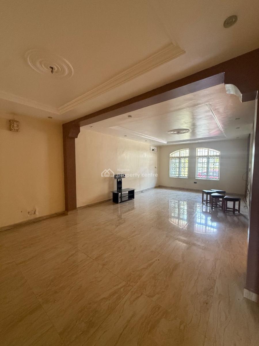 a Well Built 4 Bedrooms Terraced Duplex with 1 Room Bq, Mabushi, Abuja, Terraced Duplex for Sale