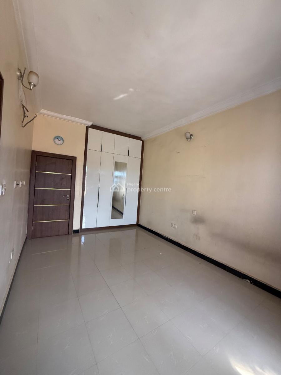 a Well Built 4 Bedrooms Terraced Duplex with 1 Room Bq, Mabushi, Abuja, Terraced Duplex for Sale