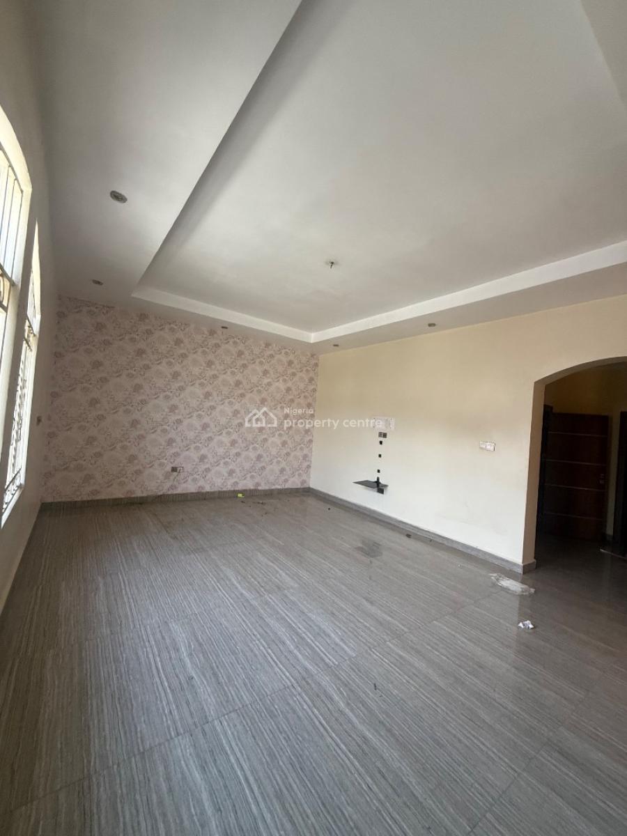 a Well Built 4 Bedrooms Terraced Duplex with 1 Room Bq, Mabushi, Abuja, Terraced Duplex for Sale
