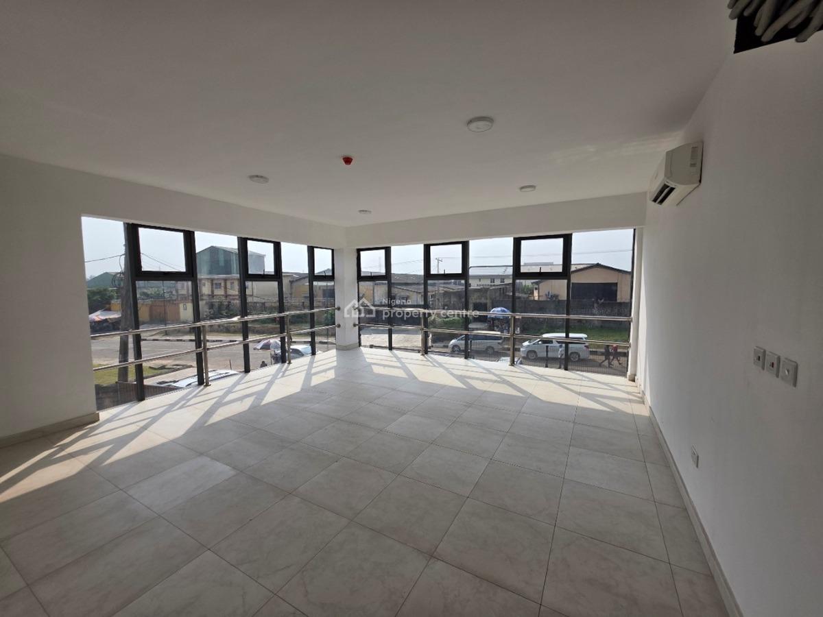 Serviced Shops and Office Space Within a Shopping Mall, Ladipo, Mushin, Lagos, Plaza / Complex / Mall for Rent