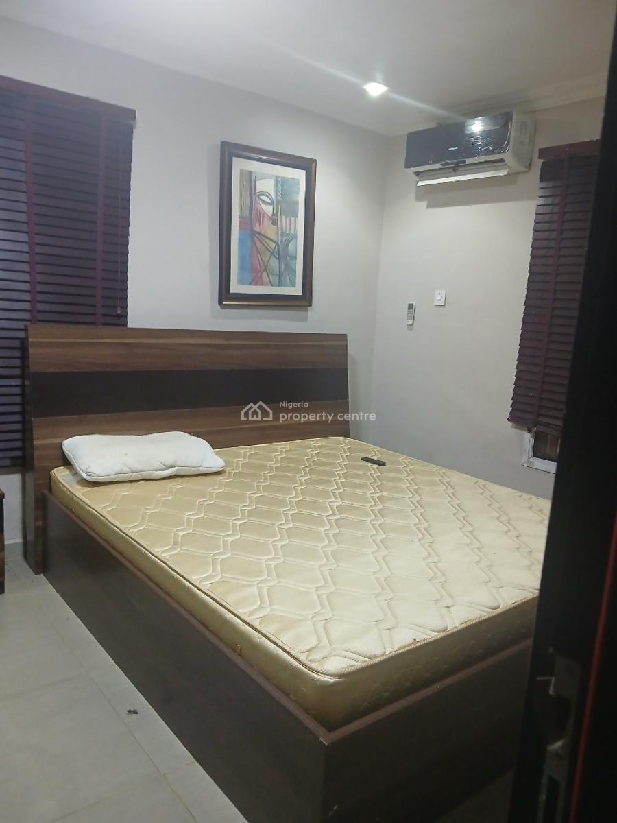 Fully Furnished and Service 2 Bedrooms Flat, Gra Phase 2, Magodo, Lagos, House for Rent
