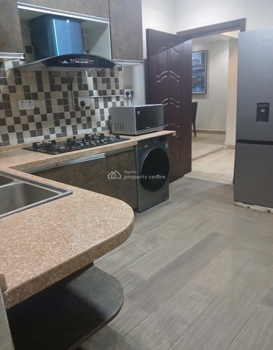 Fully Furnished and Service 2 Bedrooms Flat, Gra Phase 2, Magodo, Lagos, House for Rent