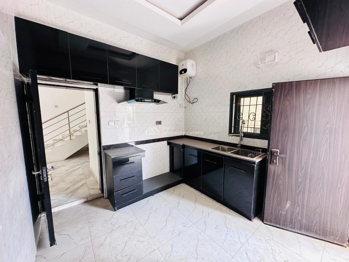 3 Bedroom Twin Duplex, Dawaki, Gwarinpa, Abuja, Terraced Duplex for Sale