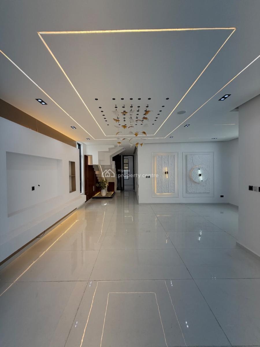 Spacious 5 Bedroom Fully Detached House with Bq, Chevron, Lekki, Lagos, Detached Duplex for Sale