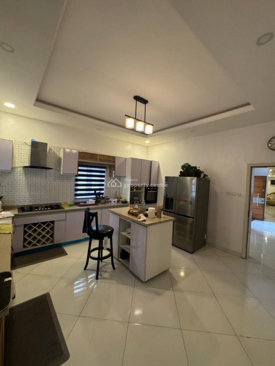 Serviced 6 Bedroom Detached Duplex, Metro Estate, General Paint Bus Stop, Sangotedo, Ajah, Lagos, Detached Duplex for Sale