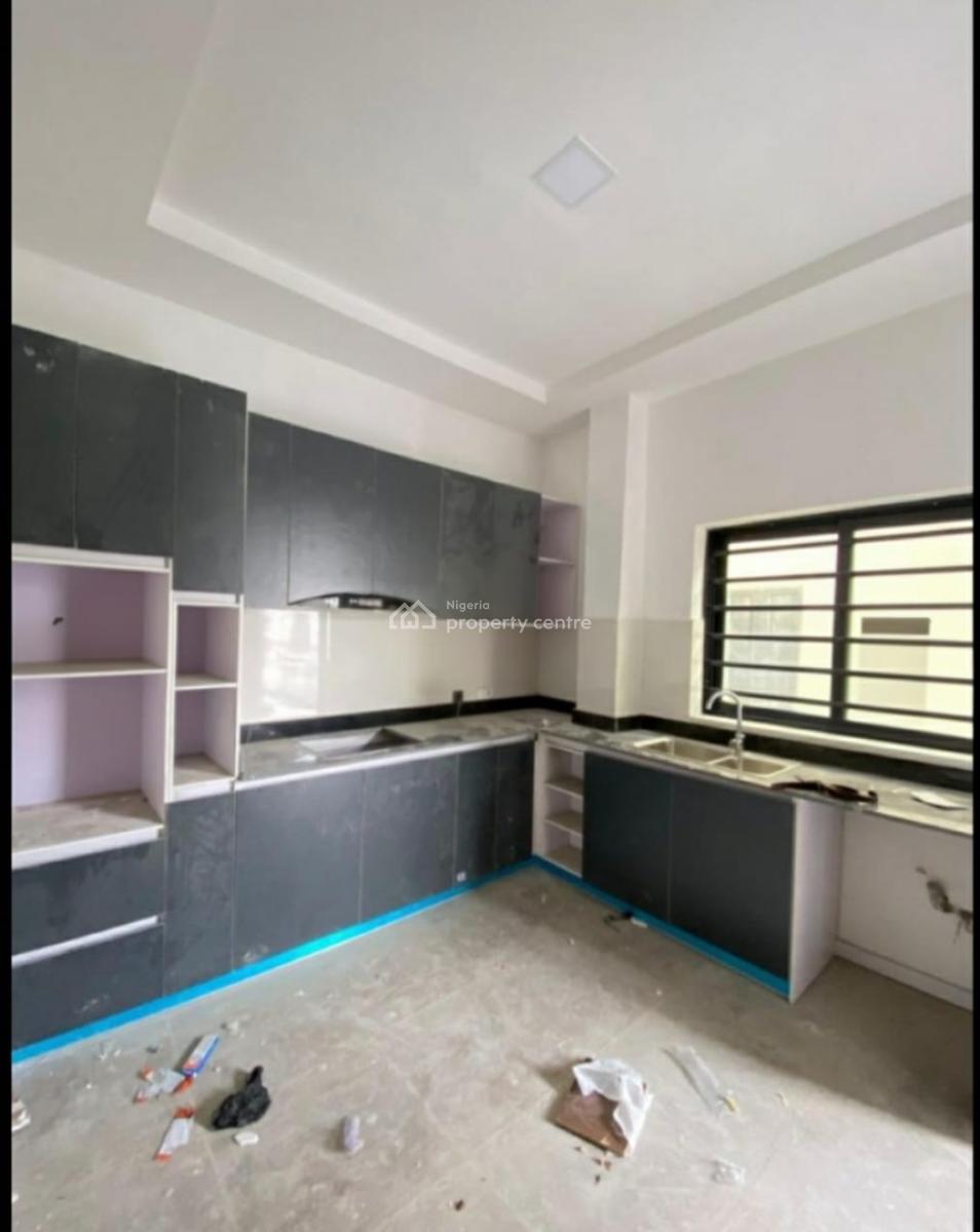 Well Crafted 2 Bedroom Apartment, Orchid, Lekki, Lagos, Flat / Apartment for Sale