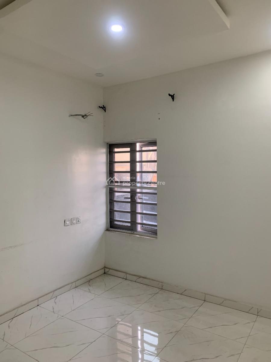 Luxury Mini Flat with Pop Finishing & Guest Toilet, Sunview Estate, Sangotedo, Ajah, Lagos, Mini Flat (room and Parlour) for Rent