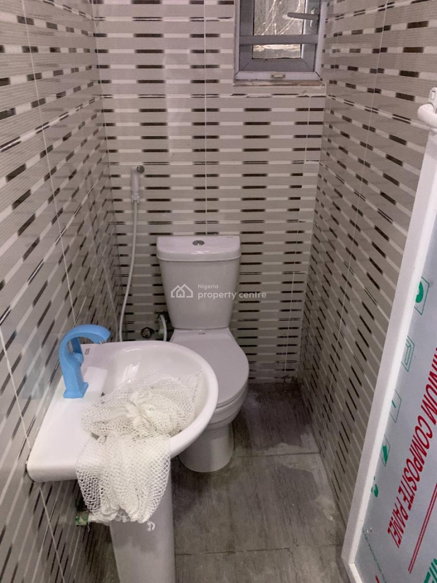 Luxury Mini Flat with Pop Finishing & Guest Toilet, Sunview Estate, Sangotedo, Ajah, Lagos, Mini Flat (room and Parlour) for Rent