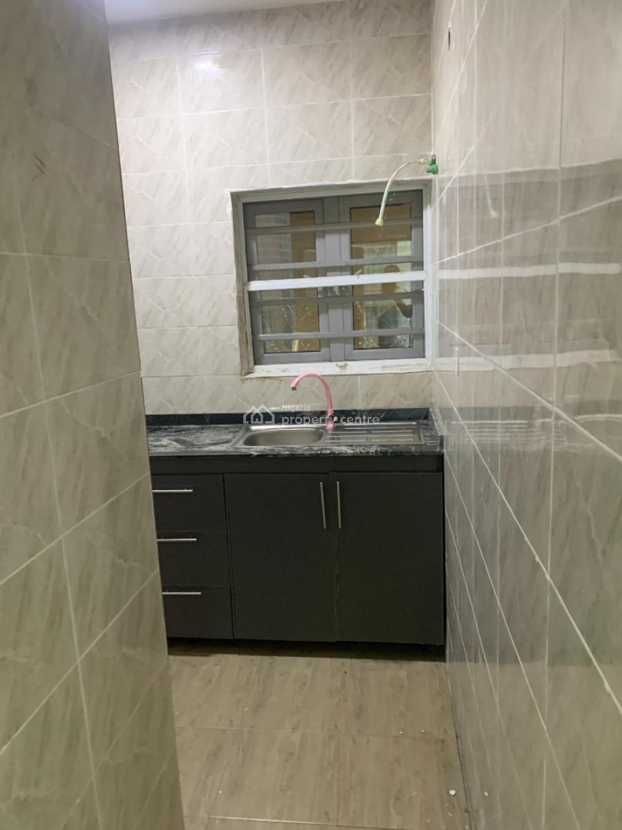 Luxury Mini Flat with Pop Finishing & Guest Toilet, Sunview Estate, Sangotedo, Ajah, Lagos, Mini Flat (room and Parlour) for Rent