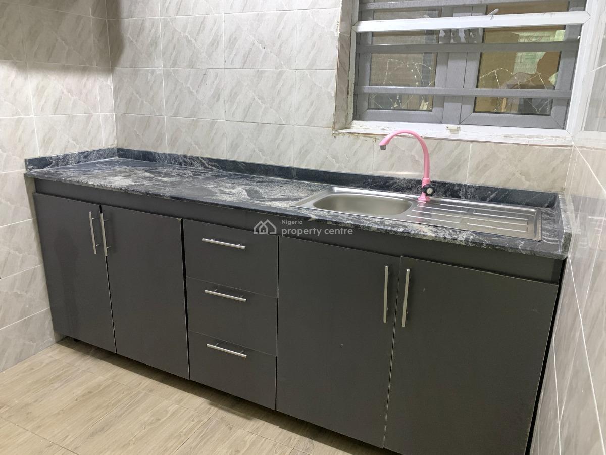 Luxury Mini Flat with Pop Finishing & Guest Toilet, Sunview Estate, Sangotedo, Ajah, Lagos, Mini Flat (room and Parlour) for Rent