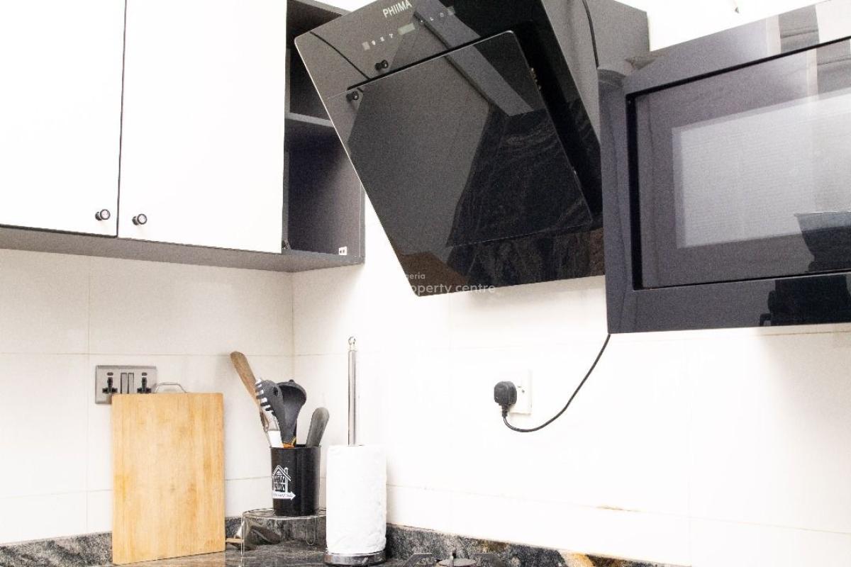 Luxury 2 Bedroom Apartment with Modern Features, Opebi, Ikeja, Lagos, Flat / Apartment Short Let