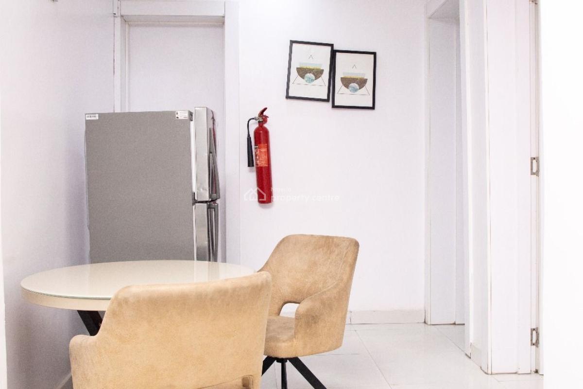 Luxury 2 Bedroom Apartment with Modern Features, Opebi, Ikeja, Lagos, Flat / Apartment Short Let