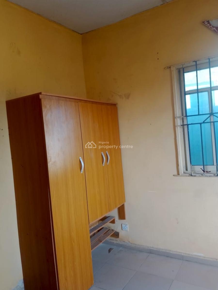 a Clean Room and Parlor, Lucky Fiber Road, Ikorodu, Lagos, Flat / Apartment for Rent