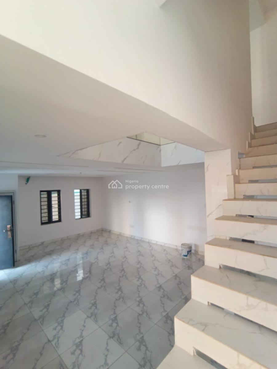 4 Bedroom Duplex, Ologolo, Lekki, Lagos, Semi-detached Duplex for Sale
