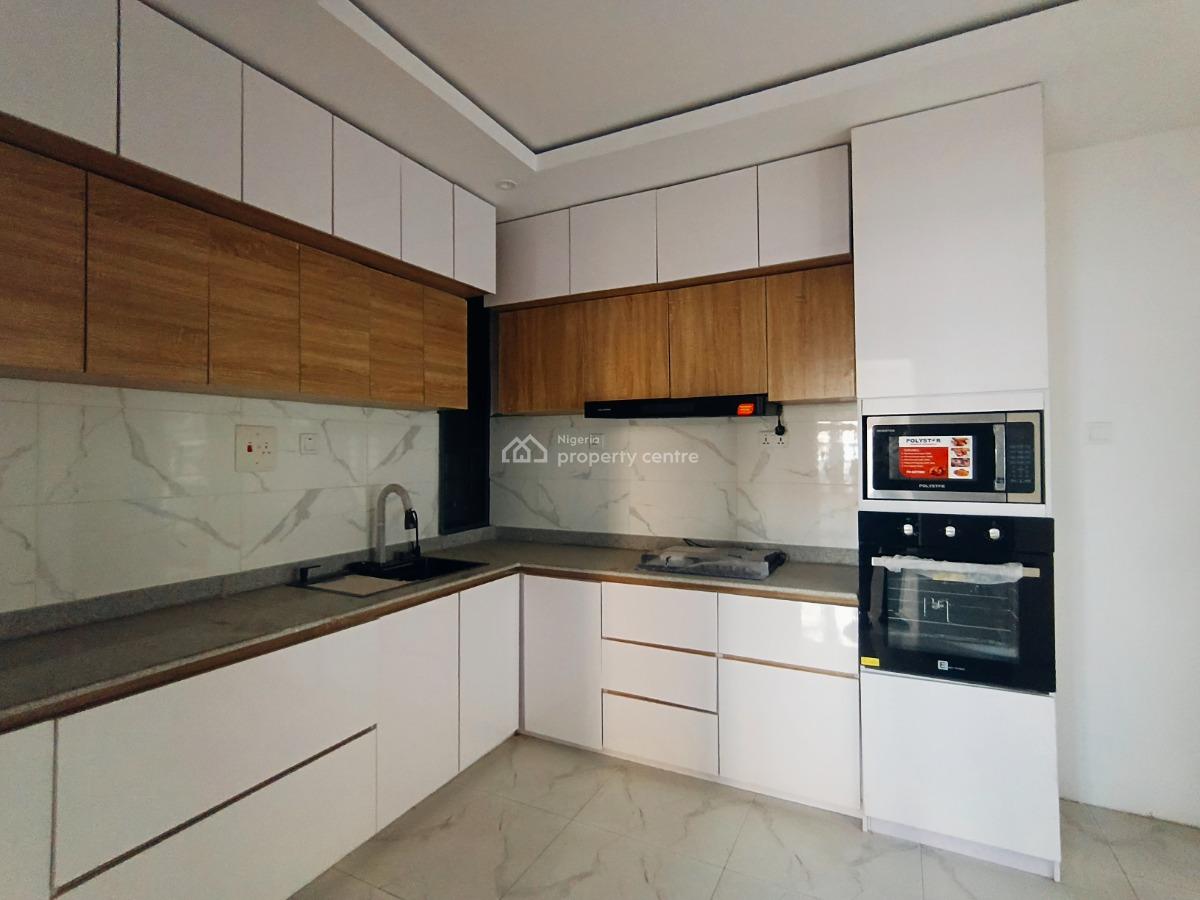 4 Bedroom Duplex, Ologolo, Lekki, Lagos, Semi-detached Duplex for Sale