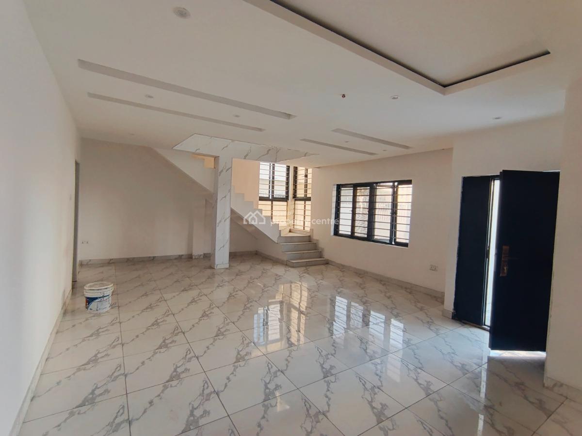 4 Bedroom Duplex, Ologolo, Lekki, Lagos, Semi-detached Duplex for Sale