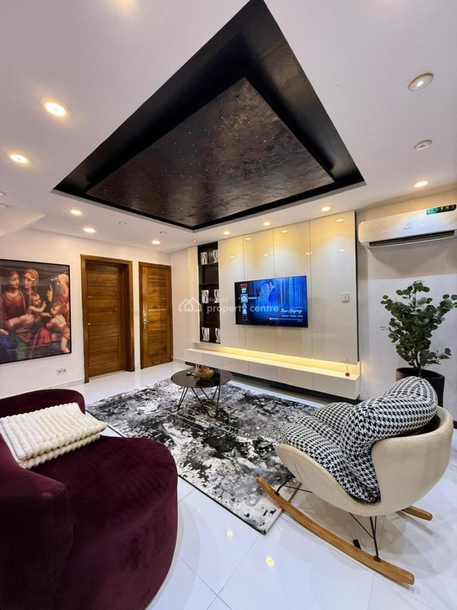 Luxury 2 Bedroom Apartment with Housekeeping and Swimming Pool, Starlights, Ample Parking Space,ps5 and 24hrs Electricity, Ikate, Lekki, Lagos, Flat / Apartment Short Let