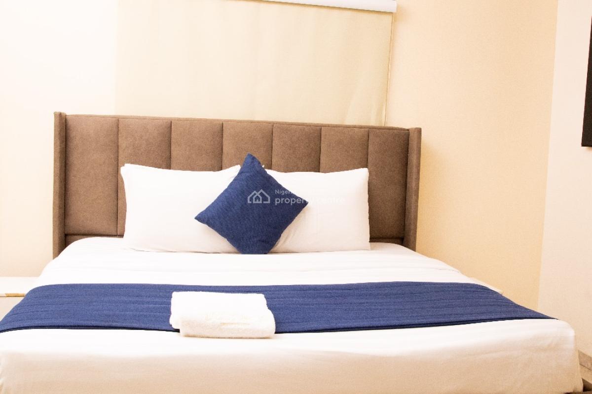 Luxury 2 Bedroom with Modern Features Available From Today, Oladipo Bataye, Ikeja Gra, Ikeja, Lagos, Flat / Apartment Short Let