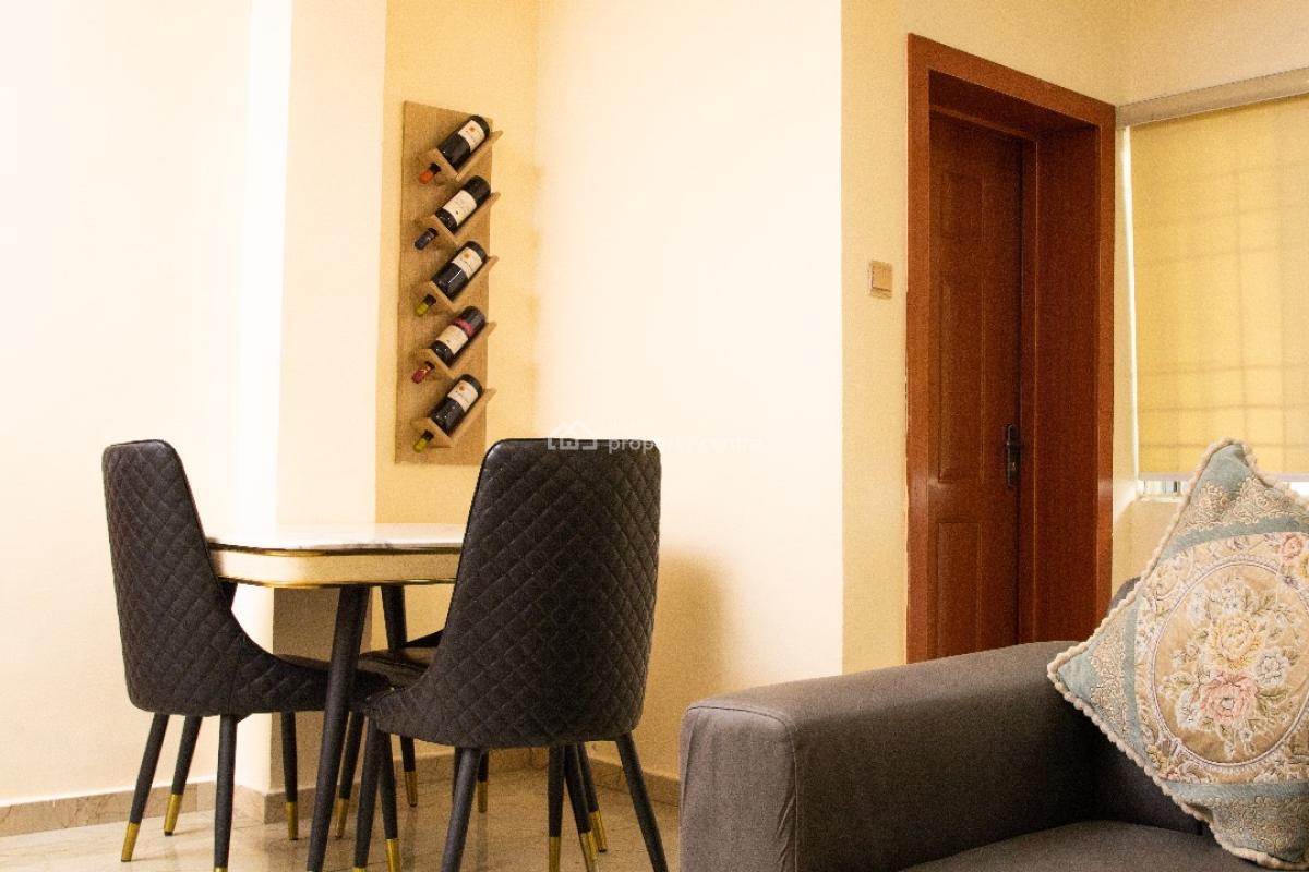 Luxury 2 Bedroom with Modern Features Available From Today, Oladipo Bataye, Ikeja Gra, Ikeja, Lagos, Flat / Apartment Short Let