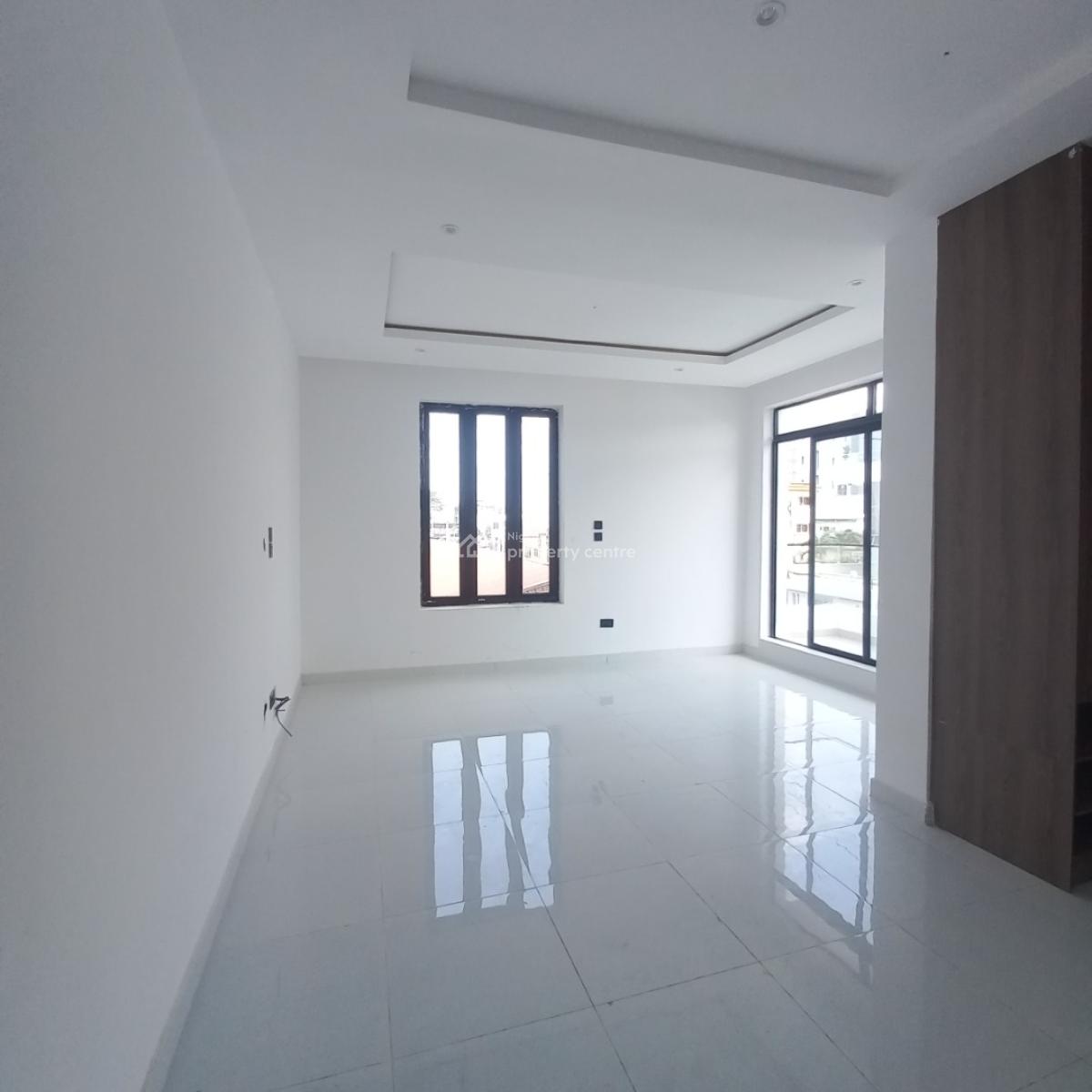 Exquisite 2 Bedroom Apartment with Swimming Pool, Bq, Lekki Phase 1, Lekki, Lagos, Flat / Apartment for Sale