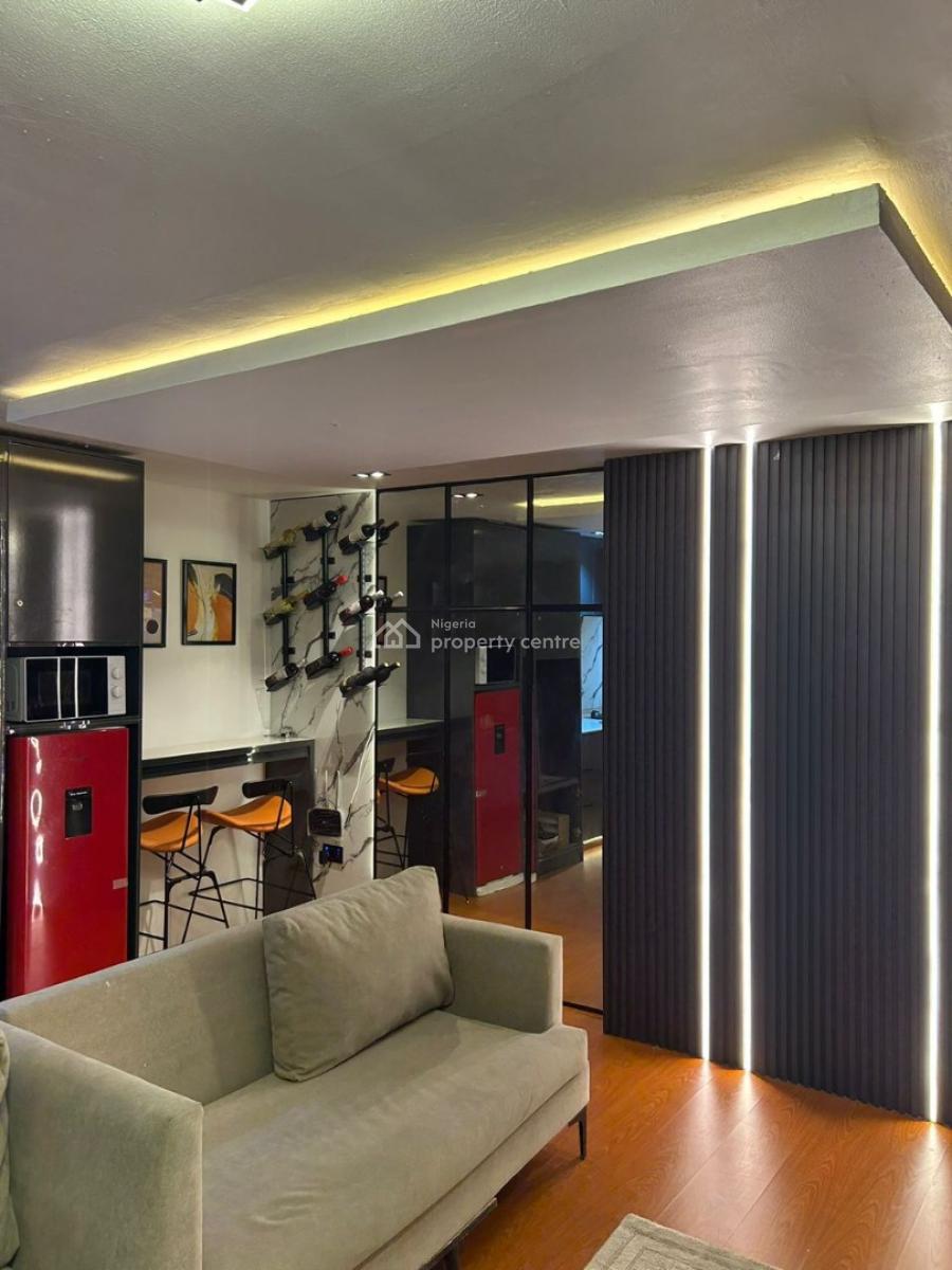 Luxury 1 Bedroom Apartment with Housekeeping and Wine Bar, Lekki, Lagos, Flat / Apartment Short Let