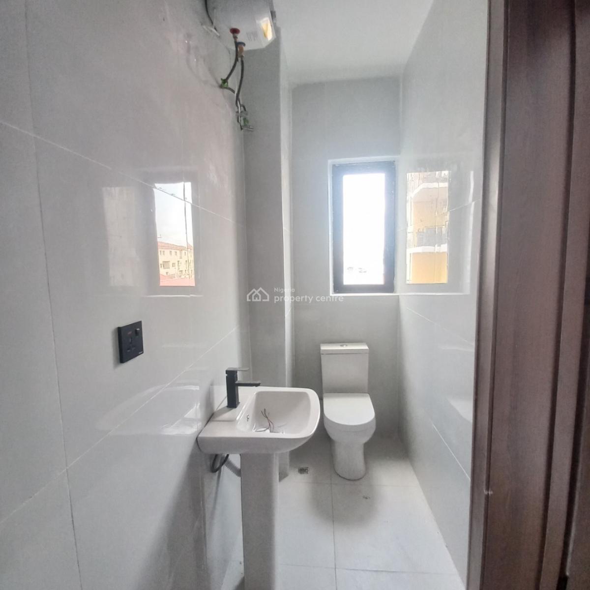 Premium 3 Bedroom Apartment, Lekki Phase 1, Lekki, Lagos, Flat / Apartment for Sale