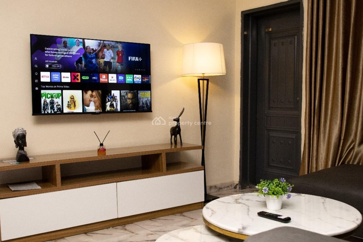 Executive 2 Bedroom Apartment with Exclusive Amenities, Oladipo Bataye, Ikeja Gra, Ikeja, Lagos, Flat / Apartment Short Let