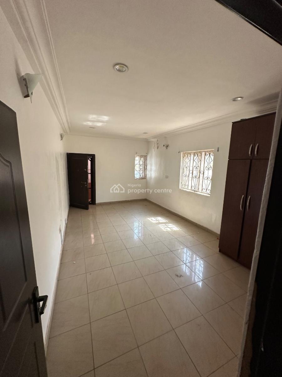 a Standard, Spacious Room Self Contain Apartment in a Decent Location, 4th Avenue, Gwarinpa, Abuja, Self Contain (single Rooms) for Rent