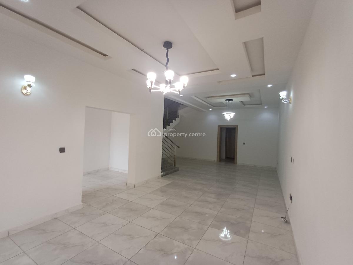 Lovely Brand New 4 Bedroom Terrace Duplex with Bq, Guzape District, Abuja, Terraced Duplex for Rent